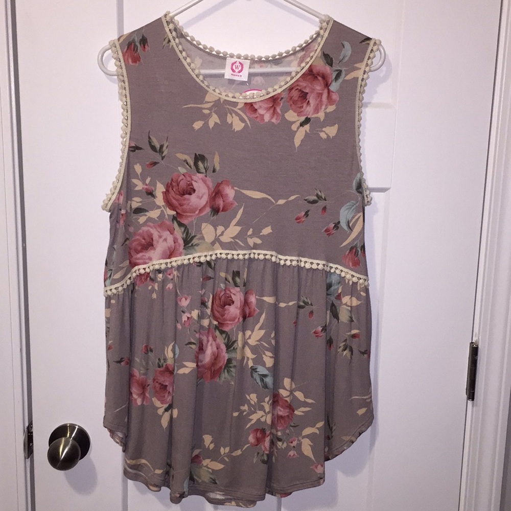 Wanna B summer tank